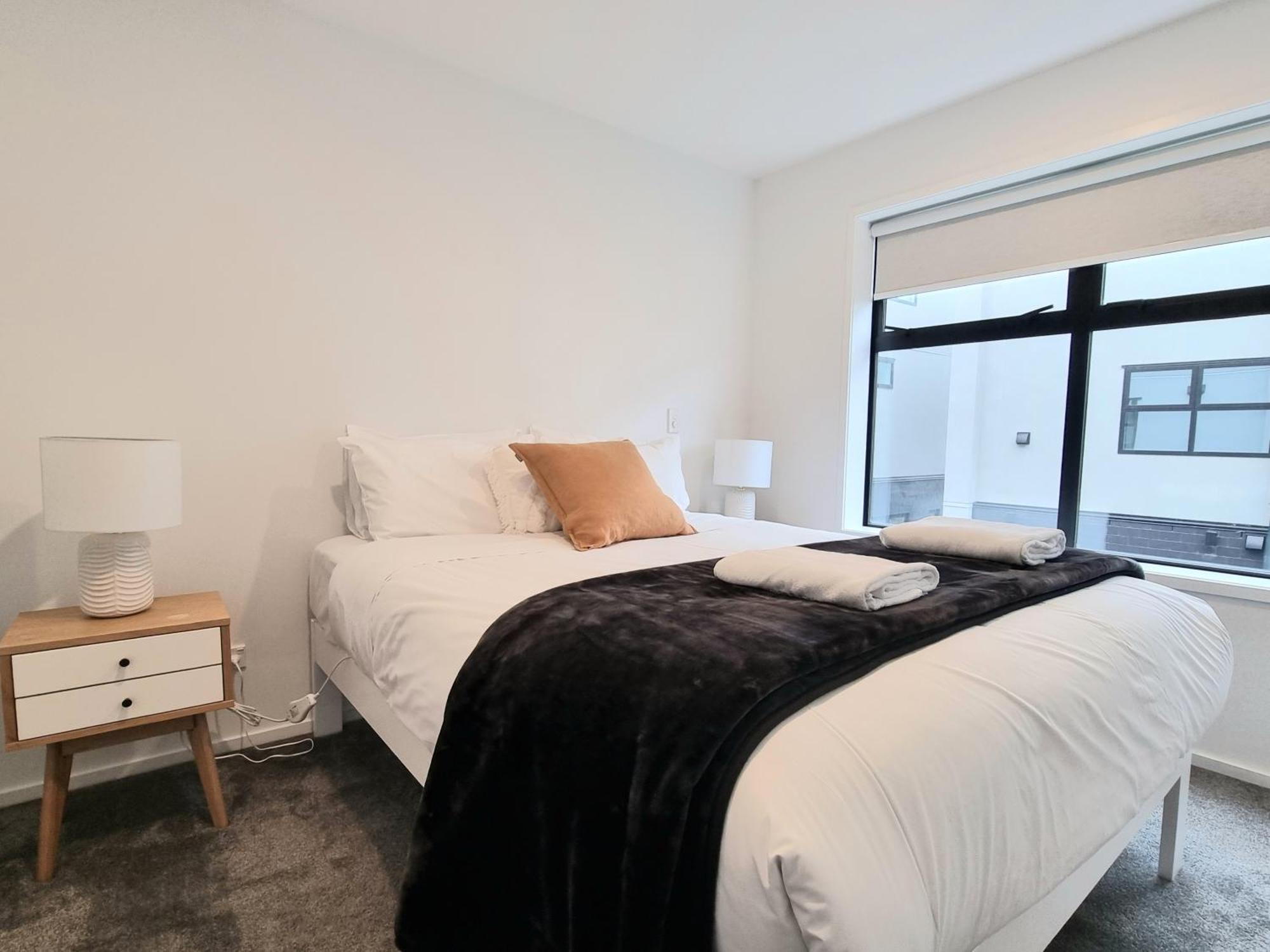 Central 2Brm 2Bth Townhouse Free Carpark Крайстчърч Екстериор снимка