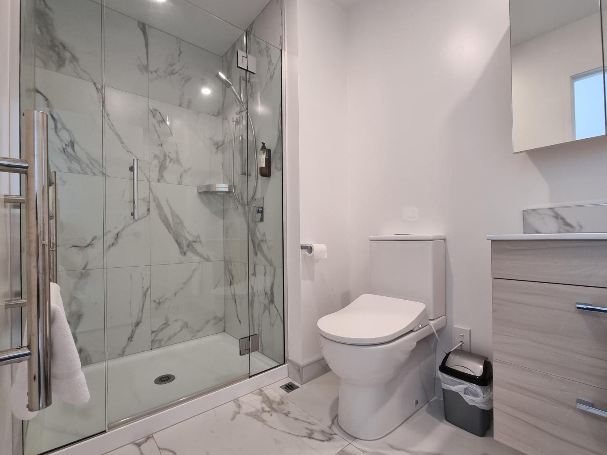 Central 2Brm 2Bth Townhouse Free Carpark Крайстчърч Екстериор снимка